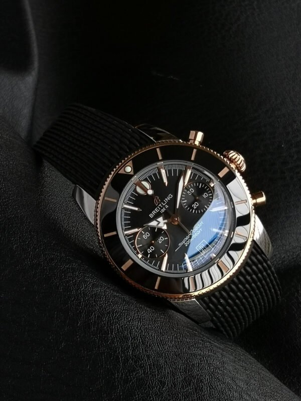 Superocean Heritage B01 Chronograph 42 (22) Breitling Superocean Heritage B01 Chronograph 42 Black Dial