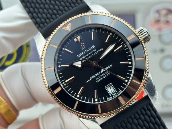 Breitling Superocean Heritage B20 Automatic 42 Black Dial GF