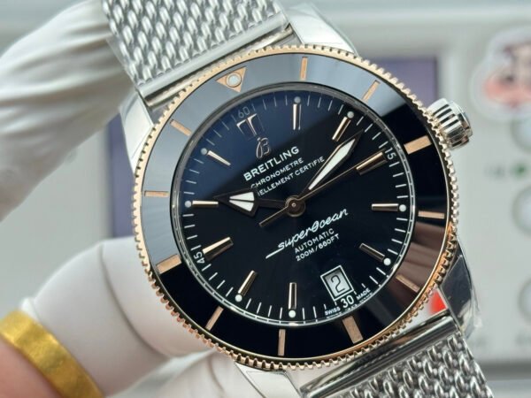 Breitling Superocean Heritage B20 Automatic 42 Black Dial GF