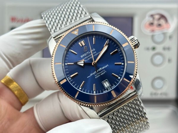 GF Breitling Superocean Heritage B20 Automatic 42 Blue Dial