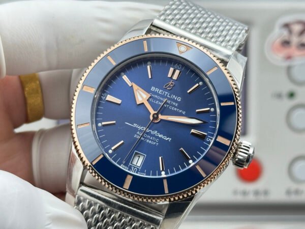 GF Breitling Superocean Heritage B20 Automatic 42 Blue Dial