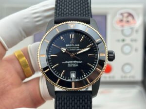 GF Breitling Superocean Heritage B20 Automatic 42 Black Dial
