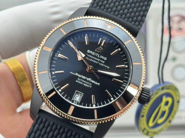 GF Breitling Superocean Heritage B20 Automatic 42 Black Dial
