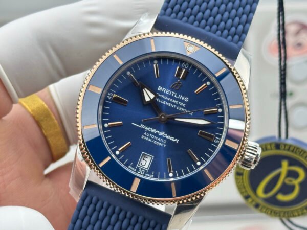 GF Breitling Superocean Heritage B20 Automatic 42 Blue Dial
