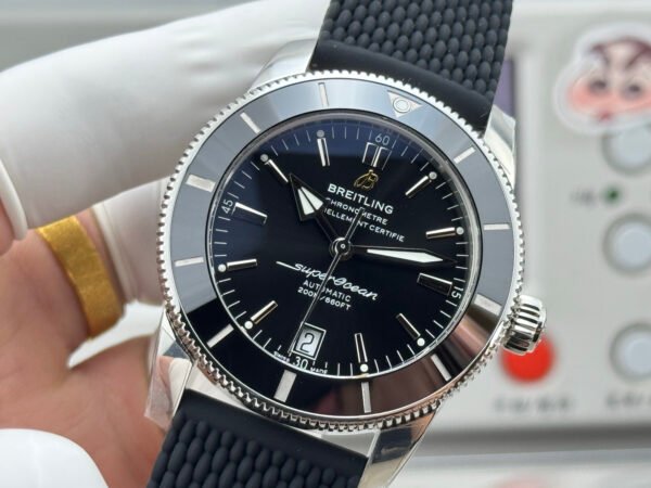 Breitling Superocean Heritage B20 Automatic 42 Black Dial GF