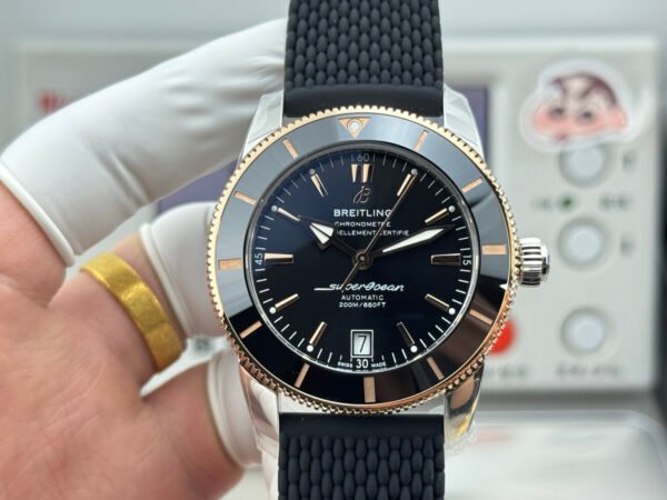 Breitling Superocean Heritage B20 Automatic 42 Black Dial GF