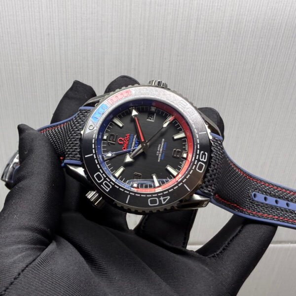 Omega Seamaster Deep Black GMT 215.92.46.22.01.004  VSF