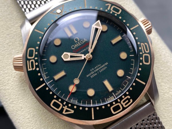 Omega Seamaster Diver 300M 210.90.42.20.10.001 Titanium VSF