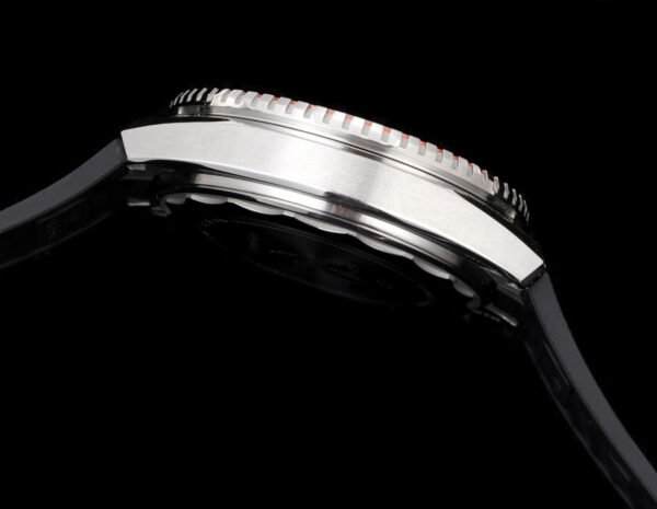 Omega Seamaster Planet Ocean 600M 42mm Collection