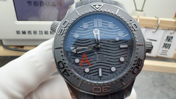 VS Factory Omega Seamaster 300M 43.5mm Black Black.jpg Omega Seamaster Diver 300M 210.92.44.20.01.003 VSF