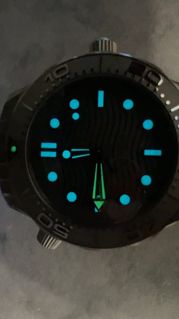 imgHD_ab674213_20260128_cmp_i1769574887248_5588_0_8.jpg Omega Seamaster Diver 300M 210.92.44.20.01.003 VSF