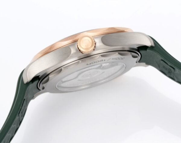 Omega Seamaster Diver 300M 210.90.42.20.10.001 Rubber starp ORF