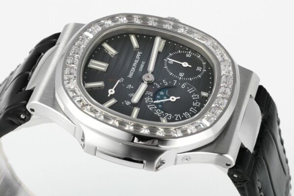 Patek Philippe Nautilus 5712 Drak Blue Dial PPF