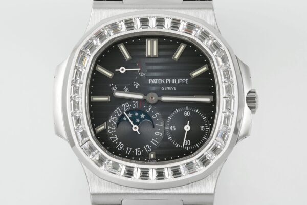 Patek Philippe Nautilus 5712 Drak Blue Dial PPF