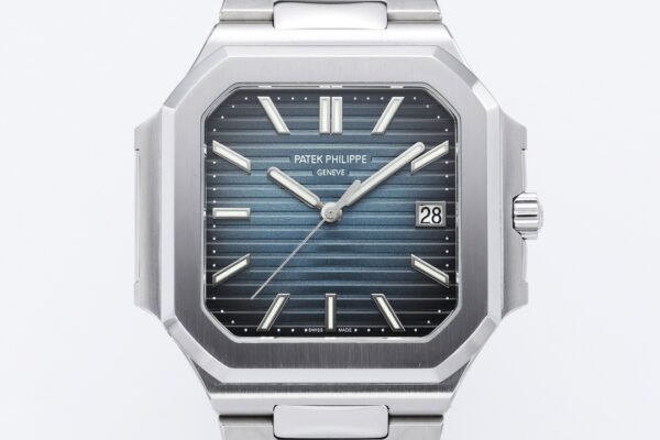 Patek Philippe CUBITUS 5821 Blue Dial  PPF
