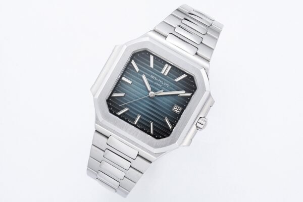 Patek Philippe CUBITUS 5821 Blue Dial  PPF