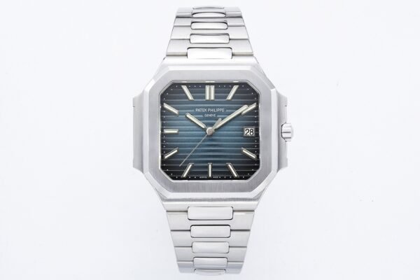 Patek Philippe CUBITUS 5821 Blue Dial  PPF