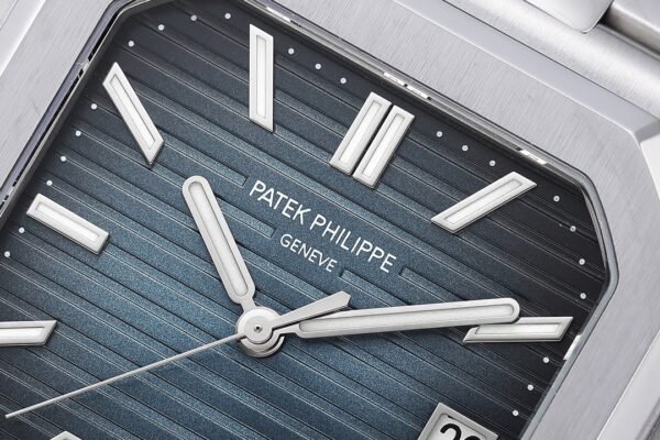 Patek Philippe CUBITUS 5821 Blue Dial  PPF
