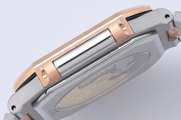 Patek Philippe CUBITUS 5821/1AR-001 Blue Dial  PPF