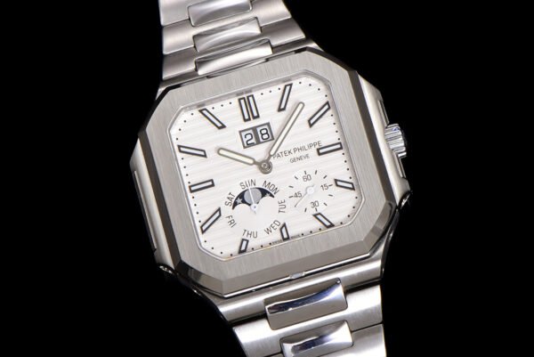 Patek Philippe CUBITUS 5822 White Dial TWF