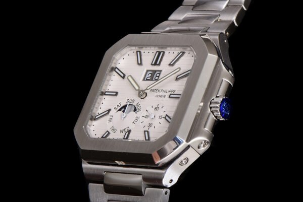 Patek Philippe CUBITUS 5822 White Dial TWF