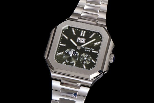 Patek Philippe CUBITUS 5822 Olive Green Dial TWF