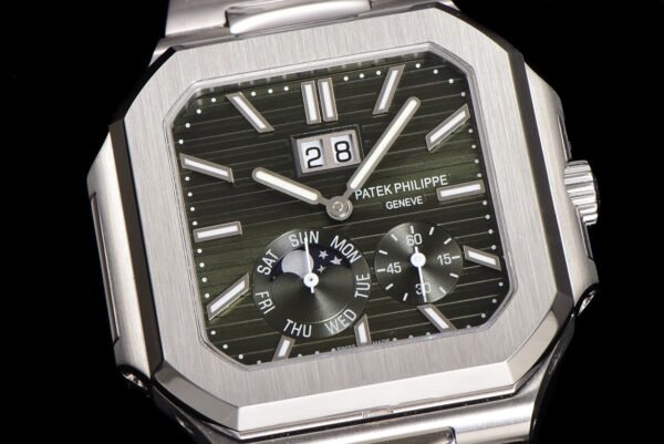 Patek Philippe CUBITUS 5822 Olive Green Dial TWF
