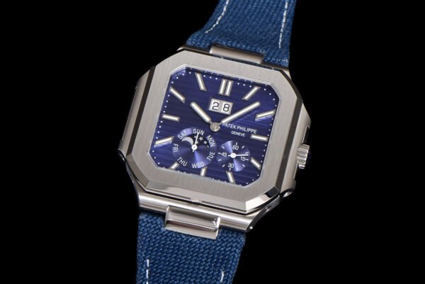 Patek Philippe CUBITUS 5822P Blue Dial TWF