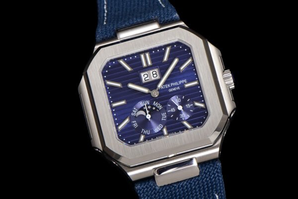 Patek Philippe CUBITUS 5822P Blue Dial TWF