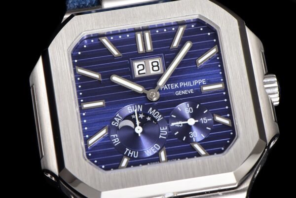 Patek Philippe CUBITUS 5822P Blue Dial TWF