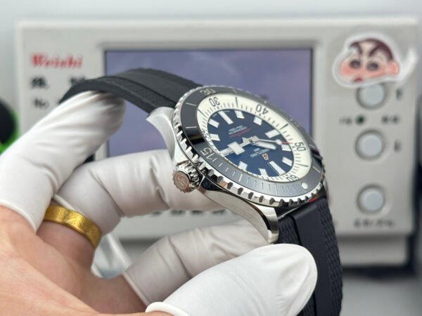 Breitling Superocean Automatic 46 A17378211B1S1 BLS