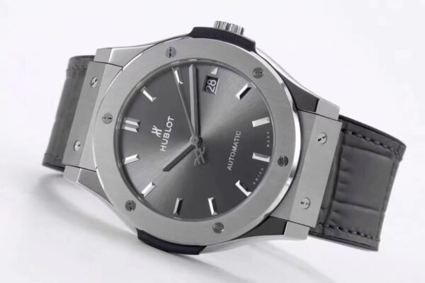 wwf classic fusion 42mm,45mm titanium super clone classic fusion gray dial watch
