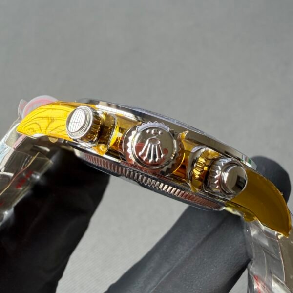 daytona 126502-0001 chronograph button, crown detail