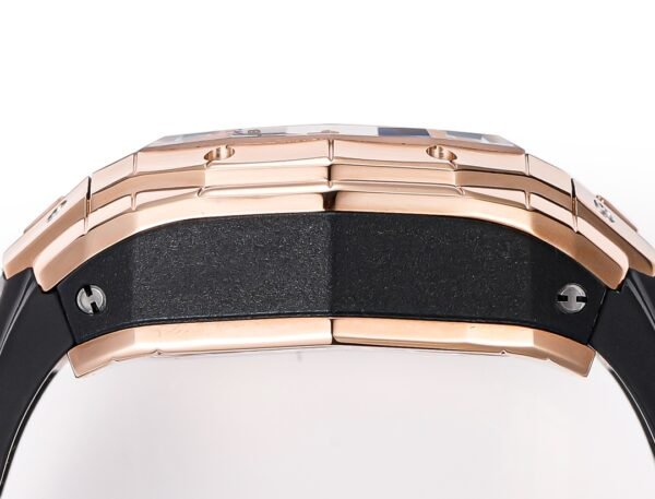 Hublot Spirit of Big Bang King Gold rose gold watch (6) Spirit of Big Bang Sang Bleu All Black 42mm ceramic limited 200 pieces tattoo geometric case chronograph replica