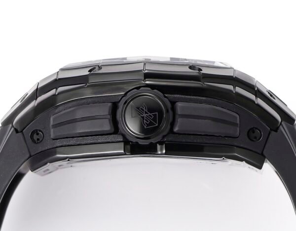 spirit of Big Bang black ceramic case microblasted matte finish macro detail