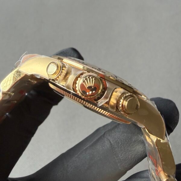 daytona 126508-0005 chronograph button, crown detail