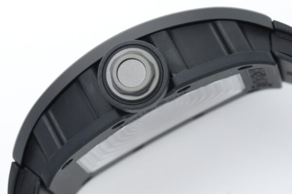 titanium and rubber o-ring double security crown
