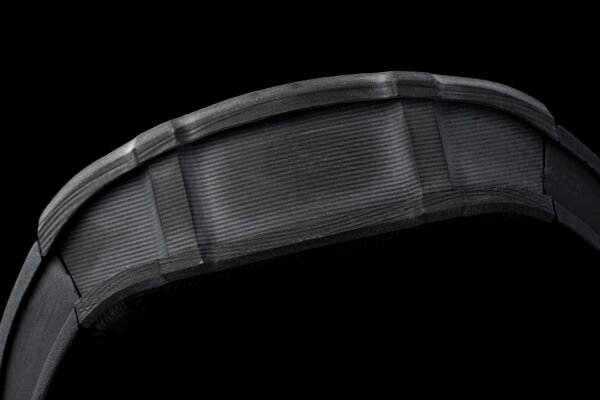 the perfectly crafted lightweight rm27-03 case is made of quartz tpt and carbon tpt.