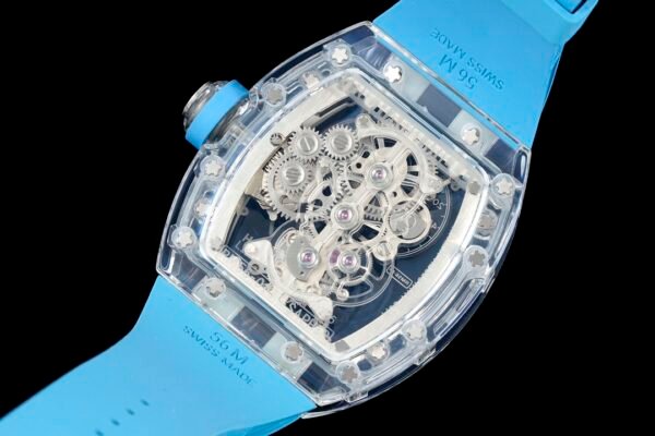 transparent case back perfectly showcases the details of the movement from every angle. transparent case back perfectly showcases the details of the movement from every angle.