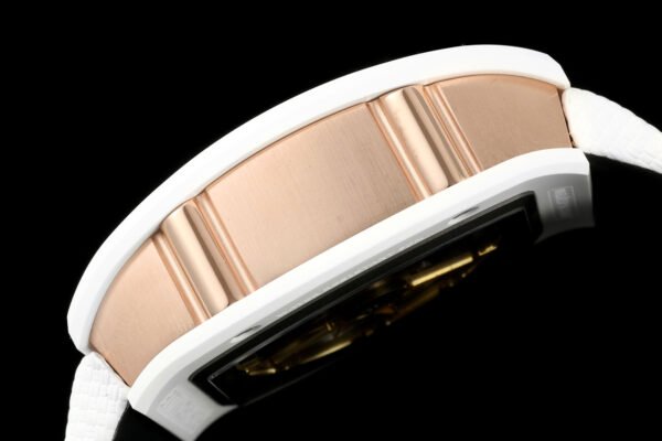 rm88 is made of ATZ ceramic and titanium.