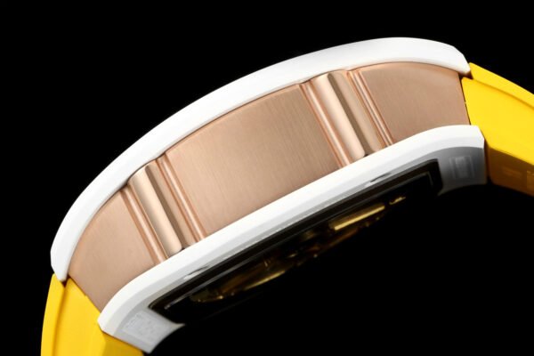 rm88 is made of ATZ ceramic and titanium.