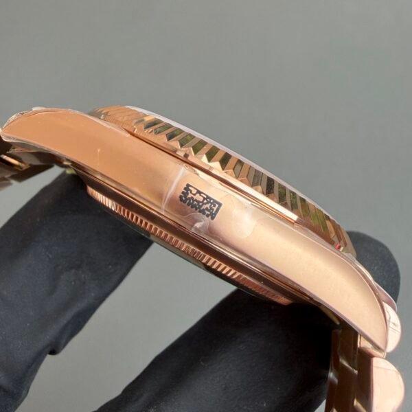 daydate 40 fluted bezel 18k rose gold premium polished cbd factory