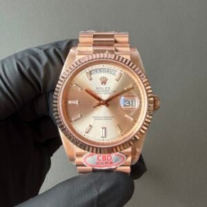 1:1 Super Replica m228235-0004, Champagne-colored fluted bezel, Presidential strap, Caliber 3255, 70-hour power reserve.