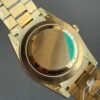 luxury men watch, 40mm, 18 yellow gold, gold dog head, au750, crown logo display.