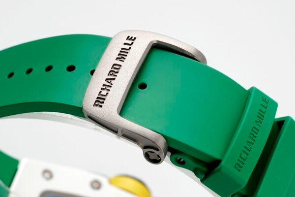 Dustproof premium rubber strap with titanium folding clasp Dustproof premium rubber strap with titanium folding clasp