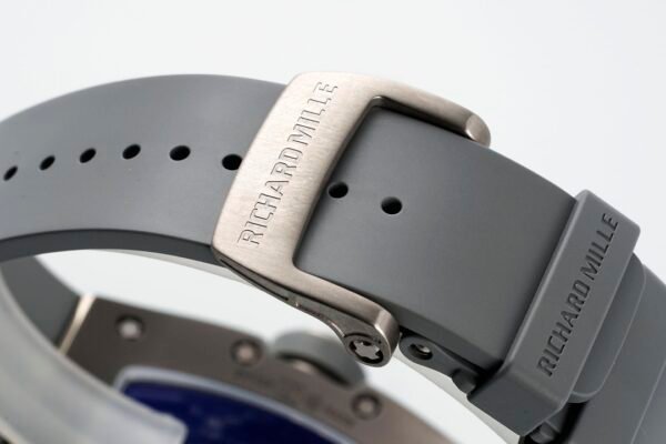 high-density fkm fluoroelastomer strap, grade 5 titanium folding clasp