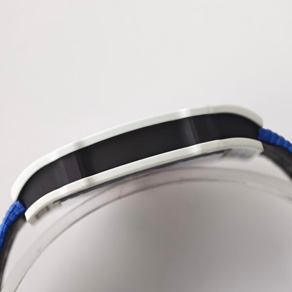 rm67-02 super clone lightweight case profile