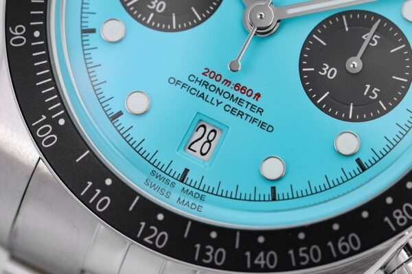 Black Bay Chrono dial and bezel details