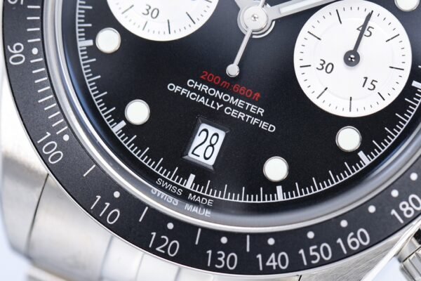 Black Bay Chrono dial and bezel details
