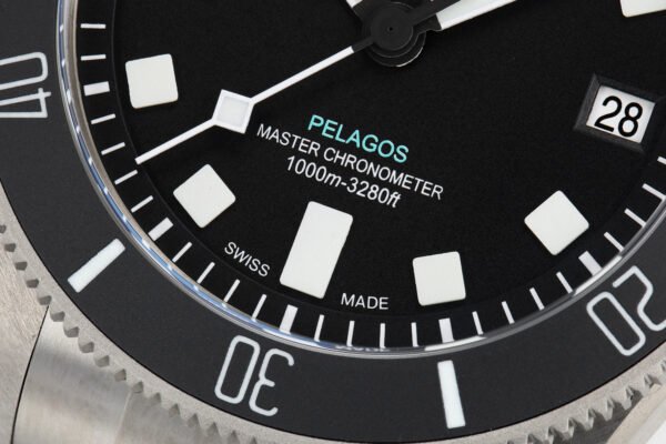 Pelagos Ultra Replica Titanium Dive Watch Details